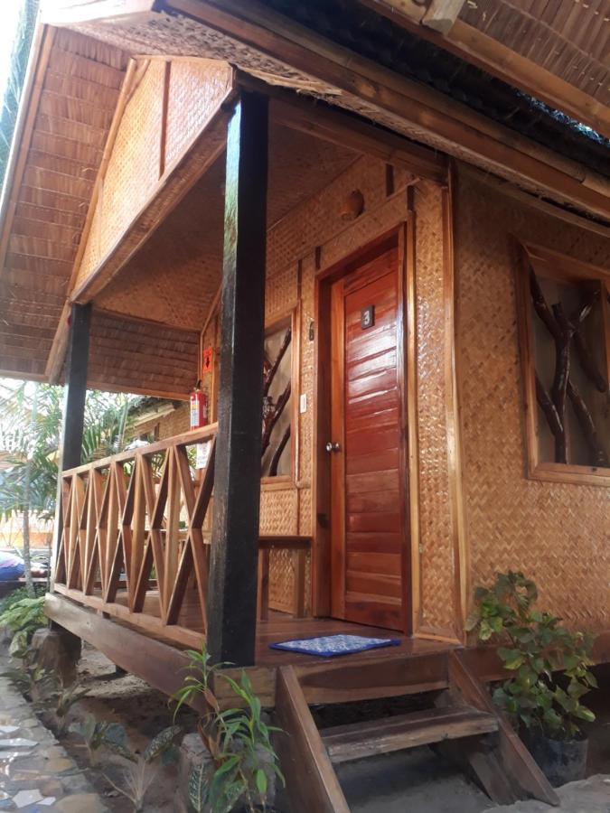 Апартаменты Castaway Native Huts Сан-Висенте Экстерьер фото