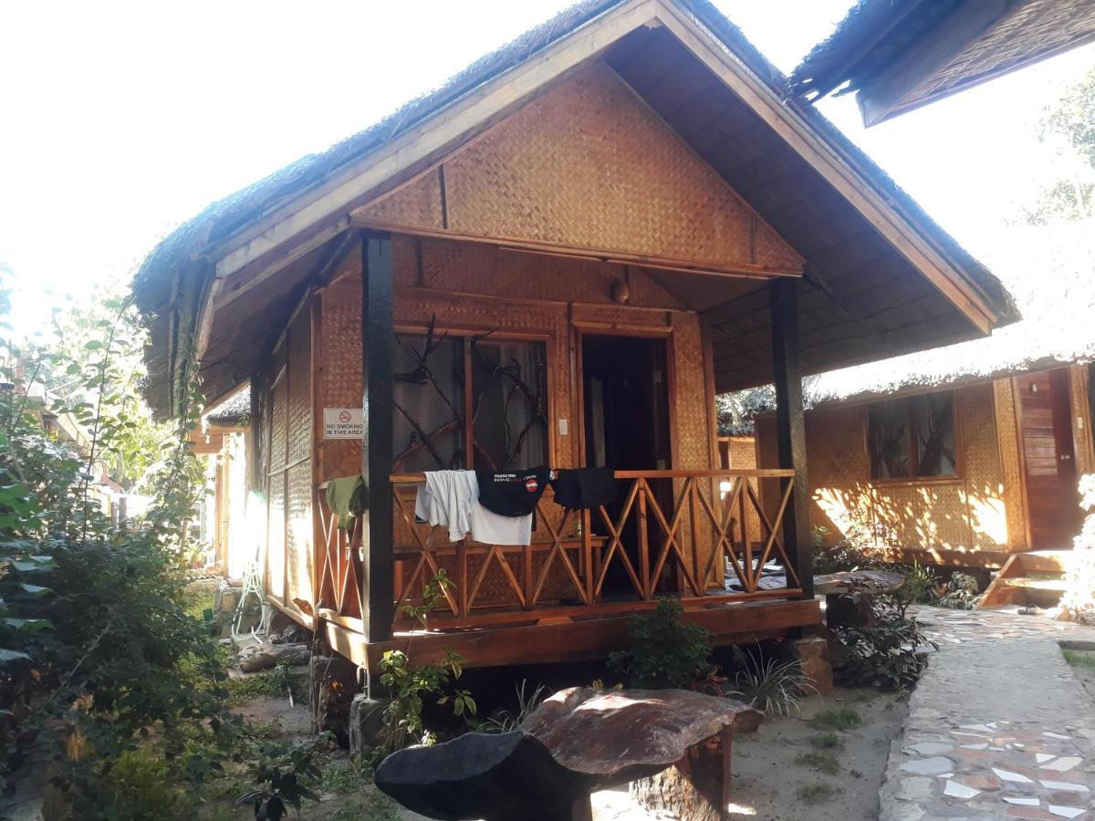 Апартаменты Castaway Native Huts Сан-Висенте Экстерьер фото